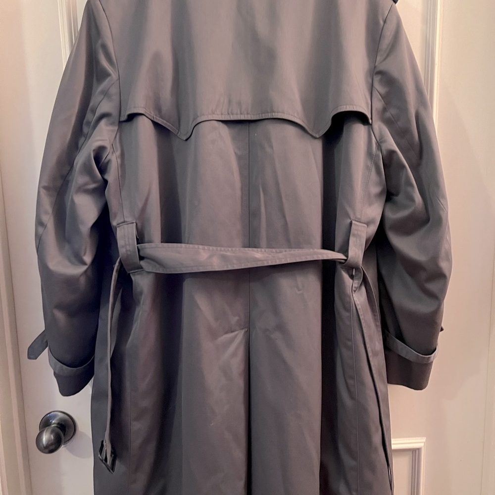 London Fog double breasted trench coat Freshly dry cleaned and ready to wear.